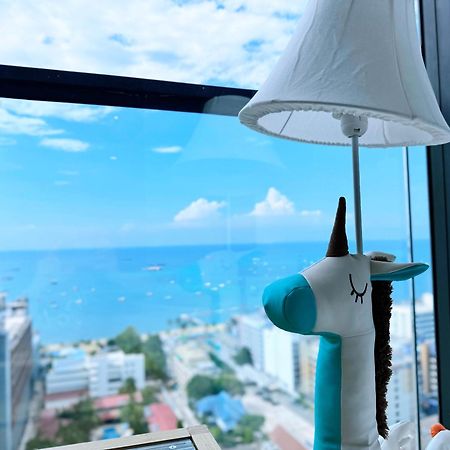 The Edge Central Holiday Inn New Pattaya Extérieur photo