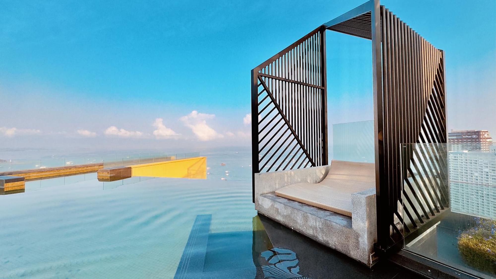 The Edge Central Holiday Inn New Pattaya Extérieur photo