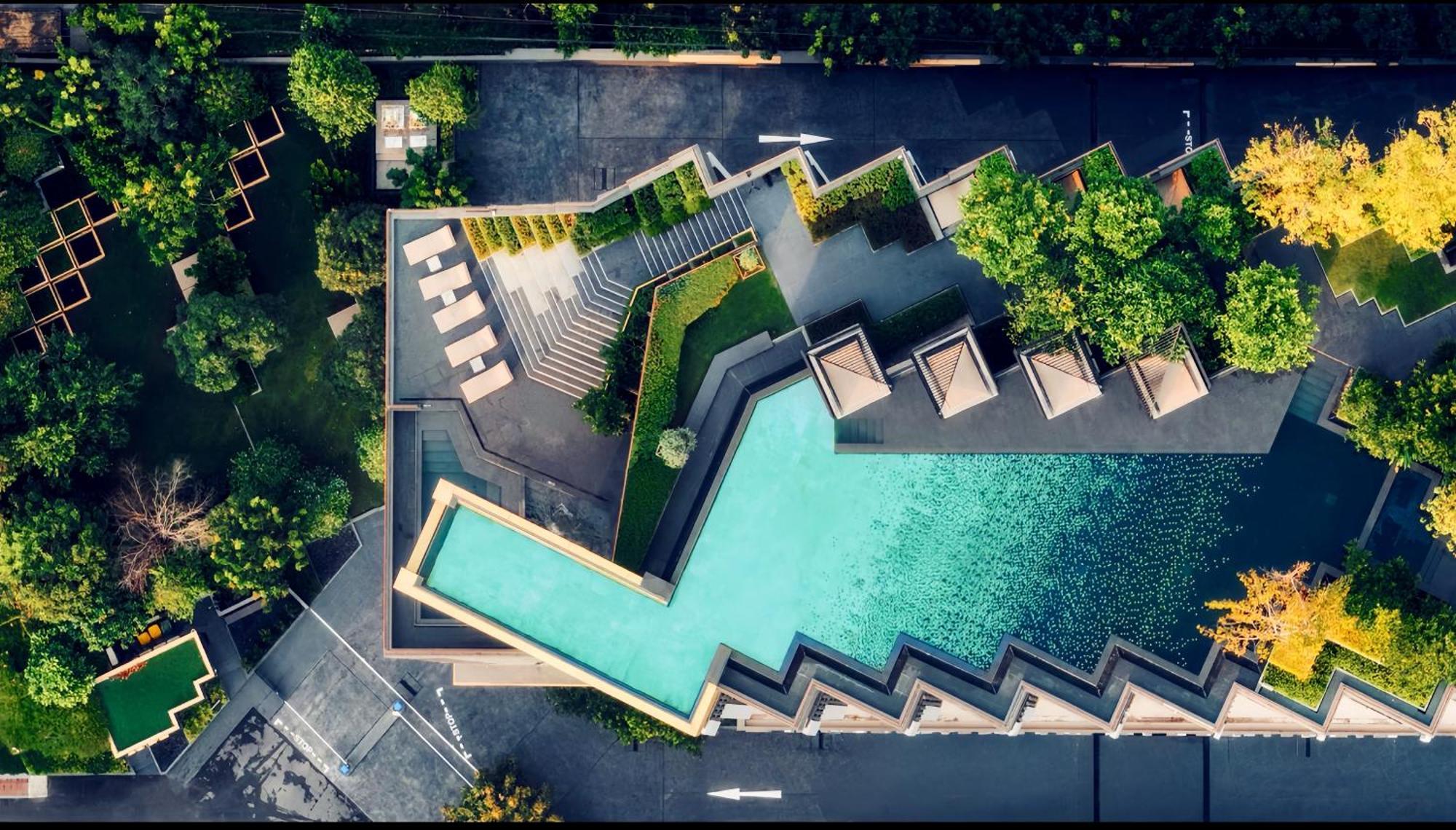 The Edge Central Holiday Inn New Pattaya Extérieur photo
