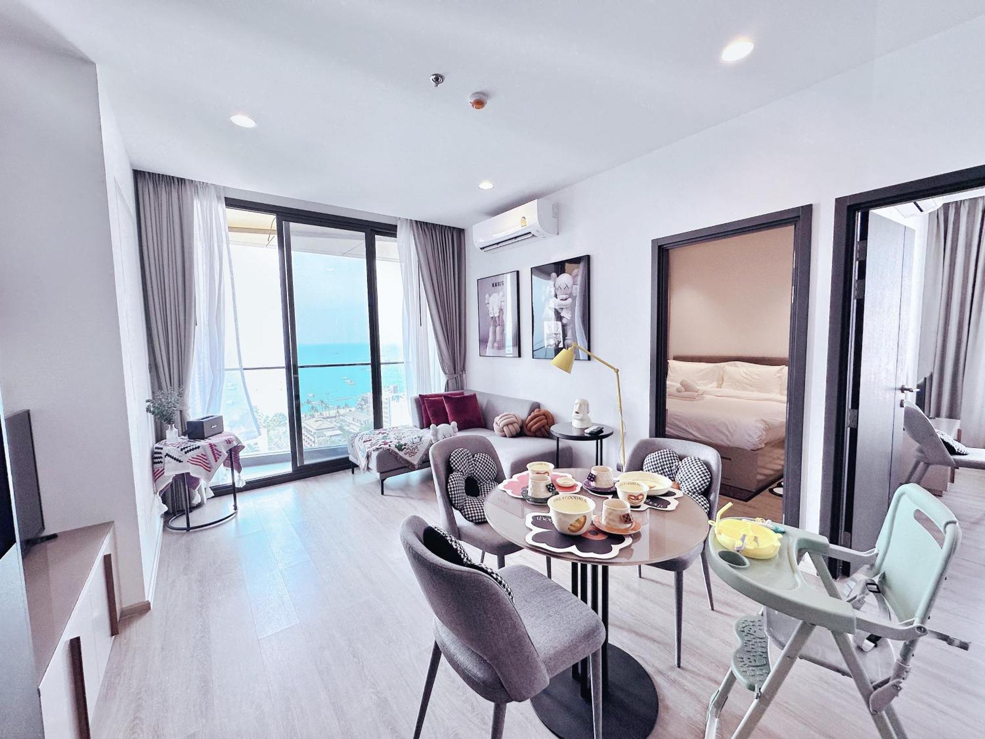 The Edge Central Holiday Inn New Pattaya Extérieur photo