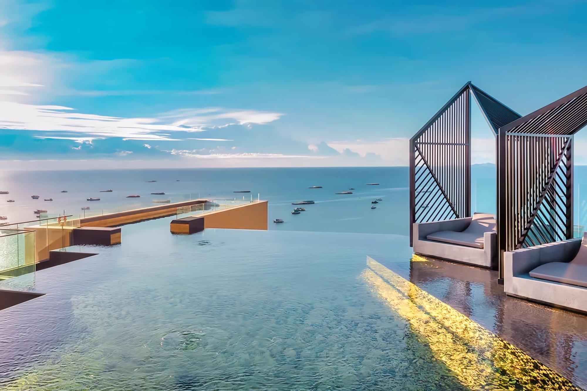 The Edge Central Holiday Inn New Pattaya Extérieur photo